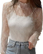 Cargar imagen en el visor de la galería, BLUSA ENCAJE CUELLO ALTO
