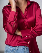 Cargar imagen en el visor de la galería, CAMISA SEDA BASICA
