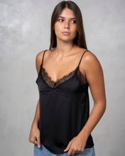 Cargar imagen en el visor de la galería, MUSCULOSA LENCERA
