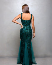 Cargar imagen en el visor de la galería, VESTIDO LARGO BORDADO ARABESCOS MAS PICOS LISO
