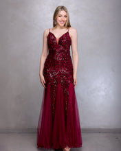 Cargar imagen en el visor de la galería, VESTIDO LARGO BORDADO CON PICOS LISOS Y BRETEL FINO
