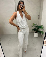 Cargar imagen en el visor de la galería, MONO LENTEJUELA CUELLO BUCHE
