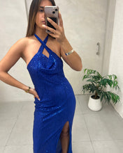Cargar imagen en el visor de la galería, VESTIDO LARGO LENTEJUELAS BASICO CON TAJO
