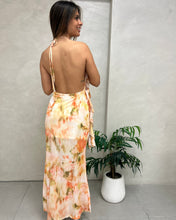 Cargar imagen en el visor de la galería, VESTIDO LARGO ESTAMPADO RUFFLE
