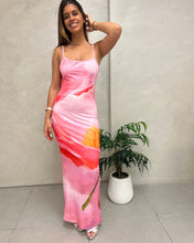 Cargar imagen en el visor de la galería, VESTIDO LARGO ESTAMPADO CON FLOR ***SALE***
