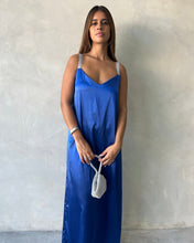 Cargar imagen en el visor de la galería, VESTIDO LARGO SUELTO CON GALÓN **SALE**
