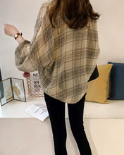 Cargar imagen en el visor de la galería, CAMISA CUADROS OVERSIDE
