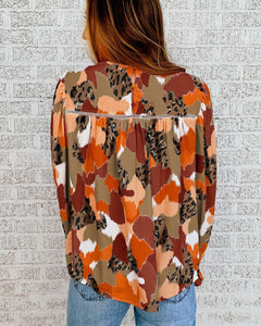 BLUSA ESTAMPADA TIERRA