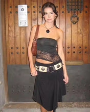 Cargar imagen en el visor de la galería, TOP STRAPLESS LISO Y ENCAJE PICO
