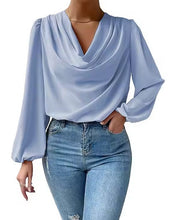 Cargar imagen en el visor de la galería, BLUSA CUELLO BUCHE***SALE***
