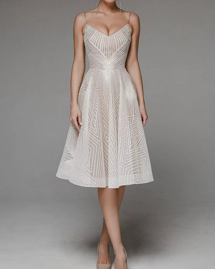 VESTIDO MIDI LINEAS