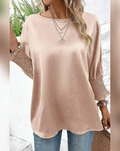 Cargar imagen en el visor de la galería, BLUSA BRILLO MANGA LARGA CON BRILLOS
