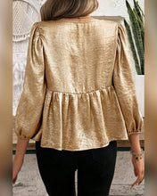 Cargar imagen en el visor de la galería, BLUSA BRILLO MANGA 3/4 ATADA

