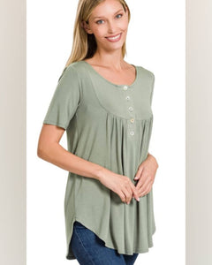 REMERA BOTONES