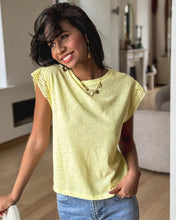 Cargar imagen en el visor de la galería, BLUSA ALGODON PUNTILLA HOMBROS ***SALE***
