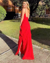 Cargar imagen en el visor de la galería, VESTIDO LARGO VOLADOS
