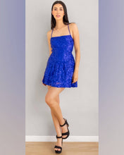 Cargar imagen en el visor de la galería, VESTIDO CORTO TUL BORDADO FALDA EVASE
