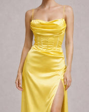 Cargar imagen en el visor de la galería, VESTIDO CORSET SEDA

