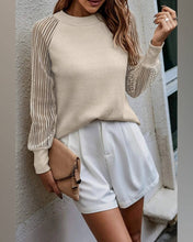 Cargar imagen en el visor de la galería, BLUSA LISA CON M/L TUL LINEAS
