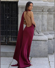 Cargar imagen en el visor de la galería, VESTIDO LARGO SATEN CON CUELLO
