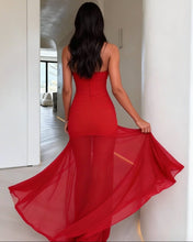 Cargar imagen en el visor de la galería, VESTIDO STRAPLESS LISO MAS TUL CON NUDO
