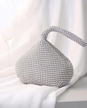 Cargar imagen en el visor de la galería, BOLSO FIESTA TRIANGULO STRASS
