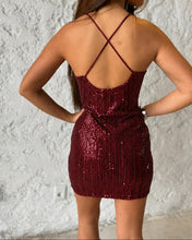 Cargar imagen en el visor de la galería, VESTIDO CORTO LENTEJUELA CUELLO BUCHE
