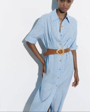 Cargar imagen en el visor de la galería, VESTIDO CASUAL CON CINTO
