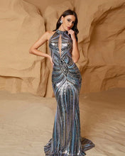 Cargar imagen en el visor de la galería, VESTIDO SIRENA LENTEJUELAS LINEAS
