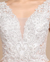 Cargar imagen en el visor de la galería, VESTIDO SIRENA BLANCO
