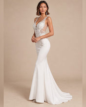 Cargar imagen en el visor de la galería, VESTIDO SIRENA BLANCO
