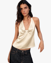 Cargar imagen en el visor de la galería, BLUSA BUSTO MARCADO
