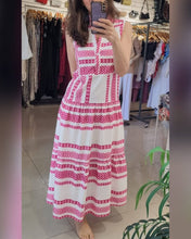 Cargar imagen en el visor de la galería, VESTIDO LARGO ESTAMPADO NAVAJO *** SALE ***

