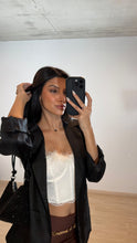 Cargar imagen en el visor de la galería, BLAZER BOLSILLOS
