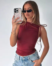 Cargar imagen en el visor de la galería, TOP 1 HOMBRO FRUNCE
