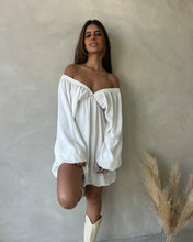 Cargar imagen en el visor de la galería, VESTIDO SUELTO MANGA LARGA ESCOTE EN V
