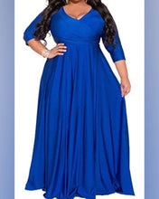 Cargar imagen en el visor de la galería, VESTIDO LARGO CON MANGA PLUS SIZE (TALLE GRANDE)
