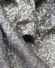 Cargar imagen en el visor de la galería, VESTIDO LUREX UN HOMBRO
