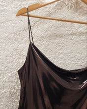 Cargar imagen en el visor de la galería, VESTIDO METALIZADO SUELTO
