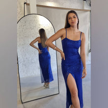 Cargar imagen en el visor de la galería, VESTIDO TUBO LENTEJUELAS LARGO
