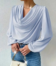 Cargar imagen en el visor de la galería, BLUSA CUELLO BUCHE***SALE***
